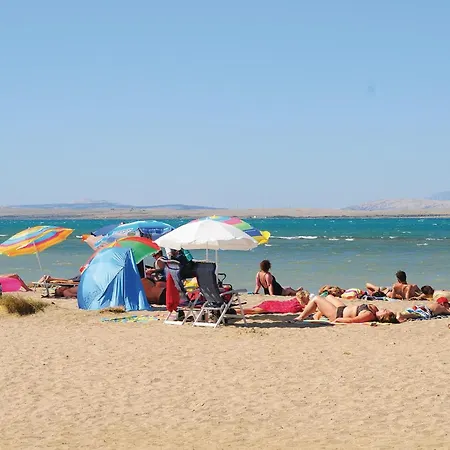 公寓 Cozy In With Wifi