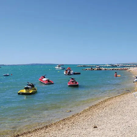 公寓 Cozy In With Wifi 沃希